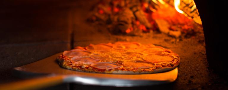 sikania.lindberghhotels it cena-in-pizzeria-in-resort-con-piscina-a-butera 027